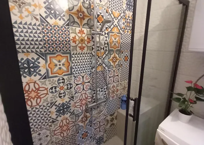 One Happy Place * Скоп'є